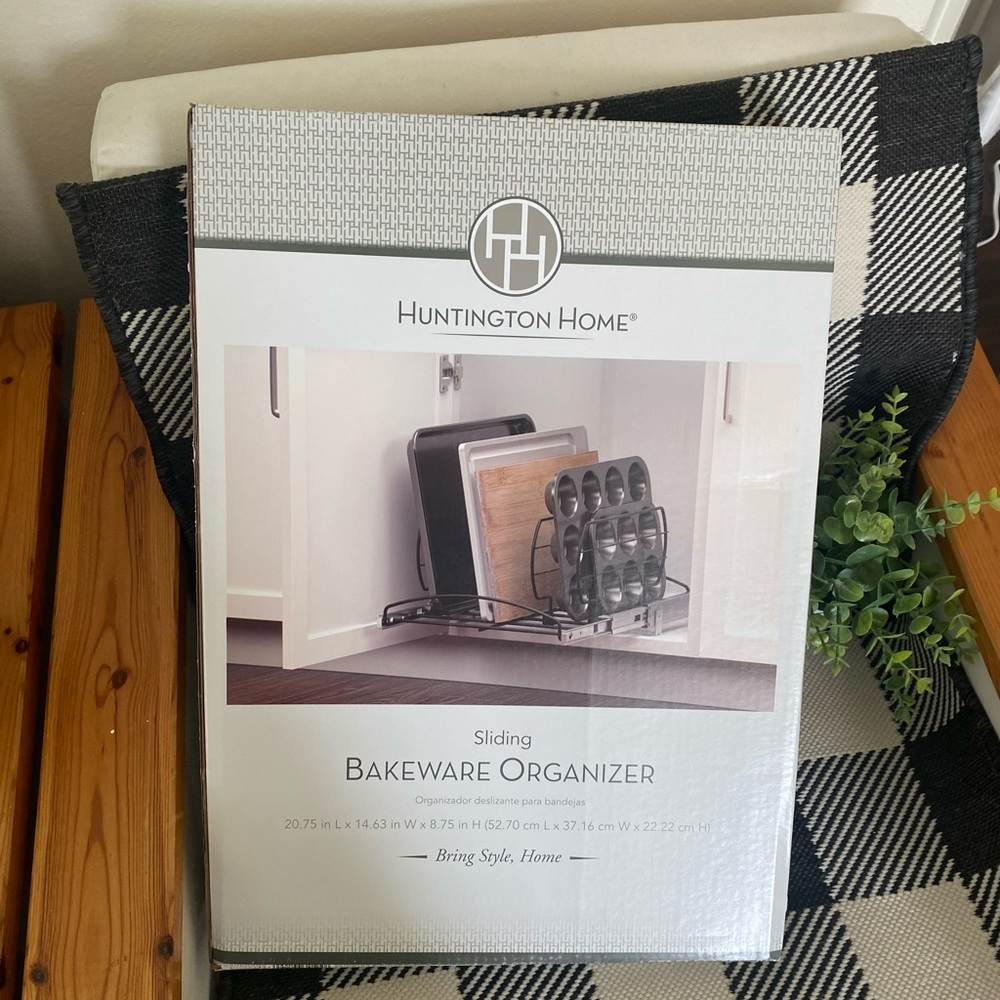 Huntington Home Sliding Bakeware Organizer